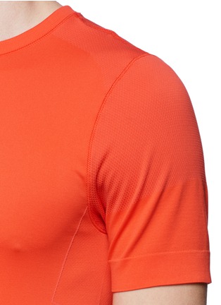 Detail View - Click To Enlarge - FALKE - Seamless performance T-shirt