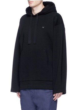 Front View - Click To Enlarge - ACNE STUDIOS - 'Florida' face patch oversized hoodie
