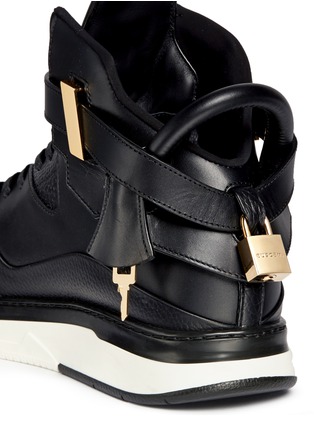 Detail View - Click To Enlarge - BUSCEMI SHOES - B-Court' mid top leather sneakers