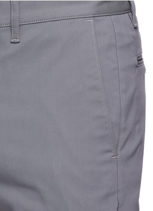 Detail View - Click To Enlarge - THEORY - 'Zaine' stretch cotton blend pants