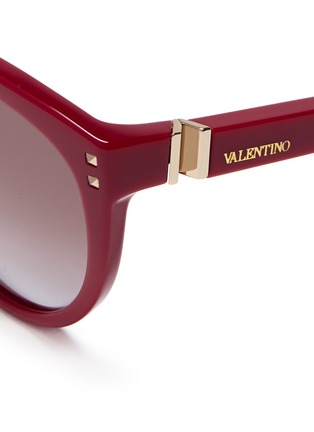 Detail View - Click To Enlarge - VALENTINO GARAVANI - Studded round-frame sunglasses