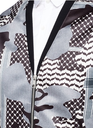 Detail View - Click To Enlarge - NEIL BARRETT - Keffiyeh check camouflage print blouson jacket
