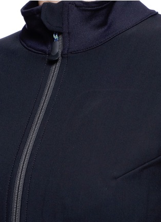Detail View - Click To Enlarge - 72883 - 'Bolt' water repellent running jacket