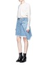 Figure View - Click To Enlarge - 72951 - Extended panel frayed denim skirt