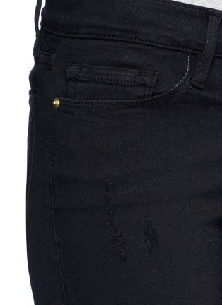 Detail View - Click To Enlarge - FRAME - 'Le Skinny De Jeanne' distressed cropped jeans