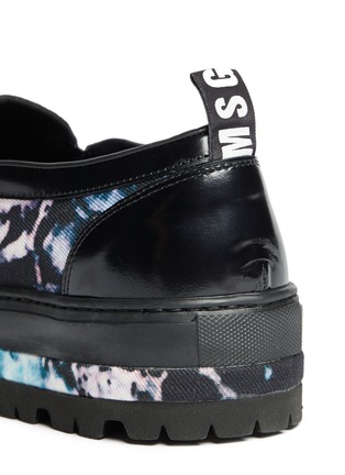 Detail View - Click To Enlarge - MSGM - Floral print canvas flatform slip-ons
