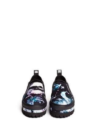 Figure View - Click To Enlarge - MSGM - Floral print canvas flatform slip-ons
