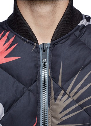 Detail View - Click To Enlarge - PS PAUL SMITH - Tribal print quilted down bomber jacket