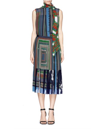 Main View - Click To Enlarge - SACAI - Tartan dot print plissé pleat chiffon dress