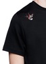 Detail View - Click To Enlarge - TIM COPPENS - Bird and devil embroidered patch T-shirt