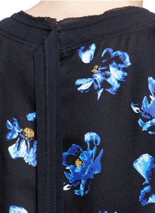 Detail View - Click To Enlarge - PROENZA SCHOULER - Floral print raw trim flared shift dress