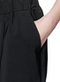 Detail View - Click To Enlarge - ELIZABETH AND JAMES - 'Darnell' elasticated waistband shorts