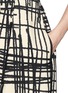 Detail View - Click To Enlarge - CHICTOPIA - Stroke print flare skirt 