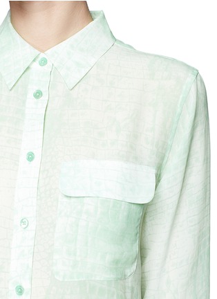 Detail View - Click To Enlarge - EQUIPMENT - Signature croc print silk shirt