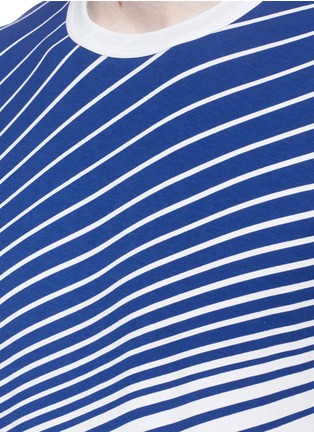Detail View - Click To Enlarge - COMME DES GARÇONS SHIRT - Diagonal stripe cotton T-shirt
