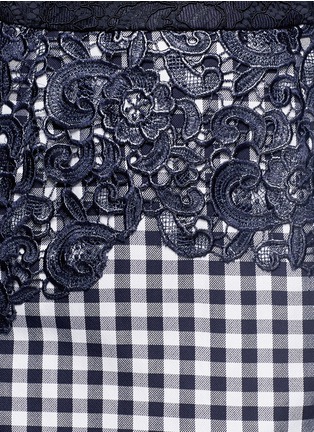 Detail View - Click To Enlarge - MSGM - Lace appliqué gingham skirt