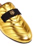 Detail View - Click To Enlarge - GUCCI - Tiger head bow metallic leather mules