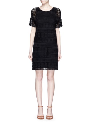 Main View - Click To Enlarge - VINCE - Geometric lace shift dress