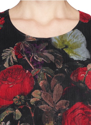 Detail View - Click To Enlarge - ALICE & OLIVIA - 'Vicky' back twist keyhole floral top