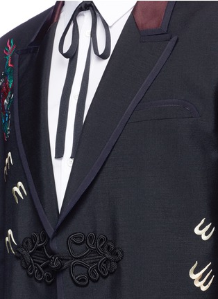 Detail View - Click To Enlarge - GUCCI - Dragon embroidered wool-mohair blazer