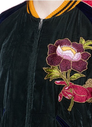 Detail View - Click To Enlarge - GUCCI - Floral snake appliqué velvet souvenir jacket