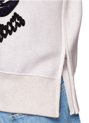 Detail View - Click To Enlarge - SACAI - Swirl embroidered side zip sweatshirt