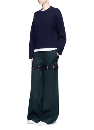 Figure View - Click To Enlarge - SACAI - Belted leg wool melton pants