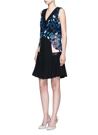 Figure View - Click To Enlarge - SELF-PORTRAIT - 'Iris' floral guipure lace overlay crepe dress