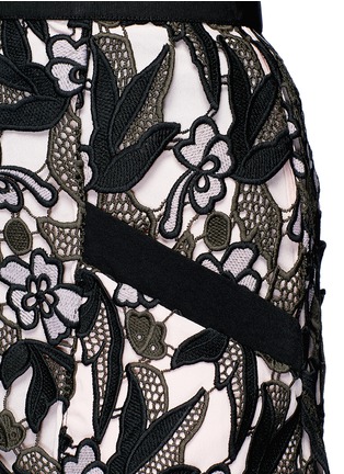 Detail View - Click To Enlarge - SELF-PORTRAIT - 'Nina' floral guipure lace skirt