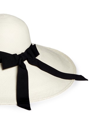 Detail View - Click To Enlarge - SENSI STUDIO - 'Lady Ibiza' twist band straw capeline hat