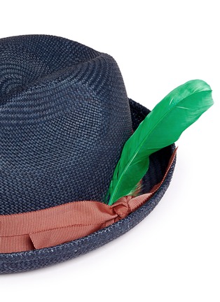 Detail View - Click To Enlarge - SENSI STUDIO - Feather straw Panama trilby hat