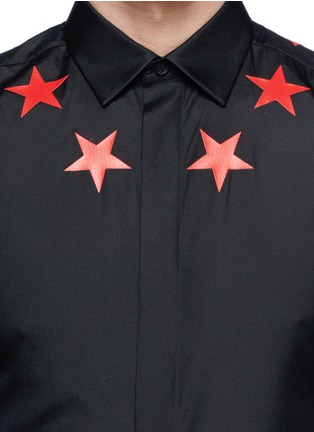 Detail View - Click To Enlarge - GIVENCHY - Star print cotton poplin shirt