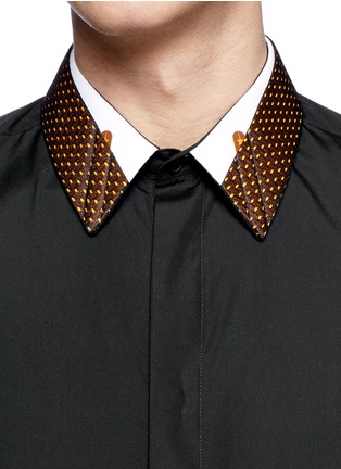 Detail View - Click To Enlarge - GIVENCHY - Contrast mesh collar shirt