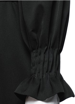 Detail View - Click To Enlarge - CHICTOPIA - Pintuck cuff belted wool twill trench coat
