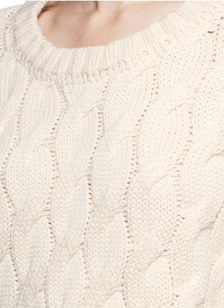 Detail View - Click To Enlarge - CHICTOPIA - Chunky cable knit cropped sweater