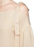 Detail View - Click To Enlarge - MS MIN - Knotted strap off-shoulder twill top
