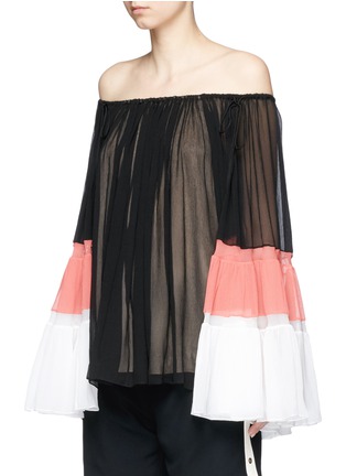 Front View - Click To Enlarge - CHLOÉ - Colourblock bell sleeve off-shoulder crépon blouse