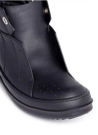 Detail View - Click To Enlarge - RICK OWENS  - Island Dunk' leather laceless sneakers