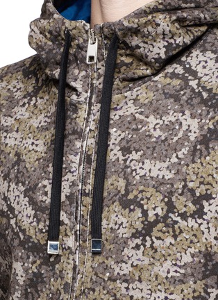 Detail View - Click To Enlarge - - - Digital camouflage print hoodie