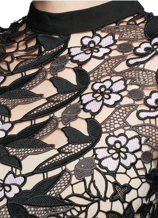 Detail View - Click To Enlarge - SELF-PORTRAIT - 'Vine' floral guipure lace top