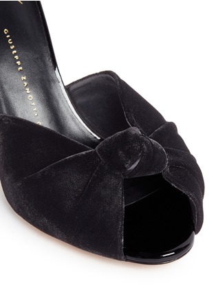 Detail View - Click To Enlarge - 73426 - 'Coline' velvet knot mule sandals