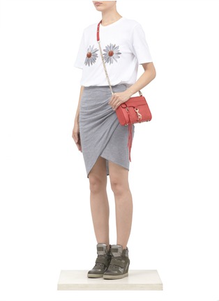 Figure View - Click To Enlarge - MARKUS LUPFER - Double daisies T-shirt