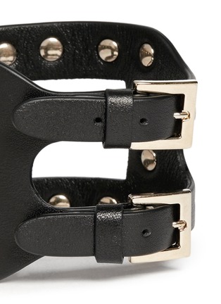Detail View - Click To Enlarge - VALENTINO GARAVANI - 'Rockstud' cutout leather bracelet