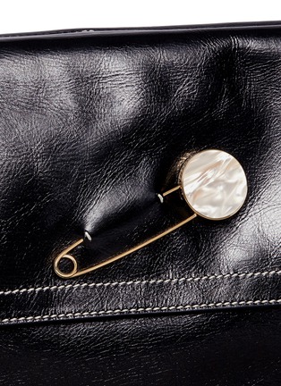  - HILLIER BARTLEY - Faux pearl pin leather saddle bag