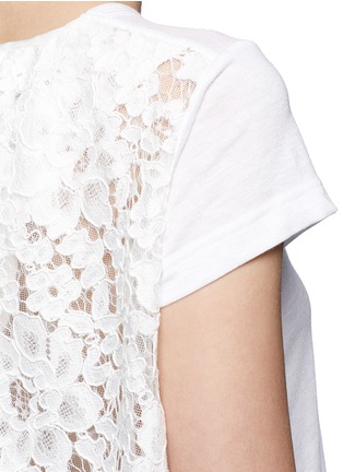 Detail View - Click To Enlarge - SACAI - Split lace linen T-shirt