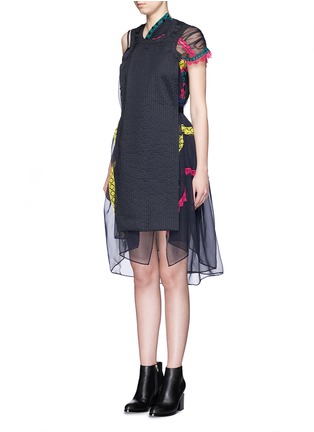 Figure View - Click To Enlarge - SACAI - Bandana embroidery trim chiffon drape pleat dress