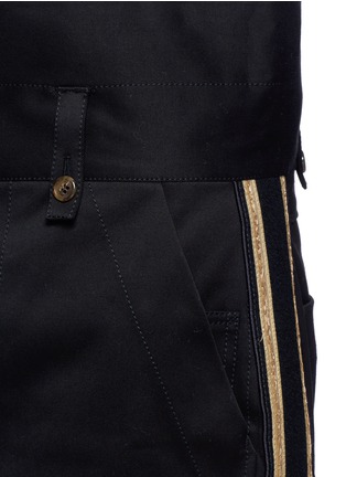 Detail View - Click To Enlarge - PORTS 1961 - Metallic embroidered outseam twill shorts