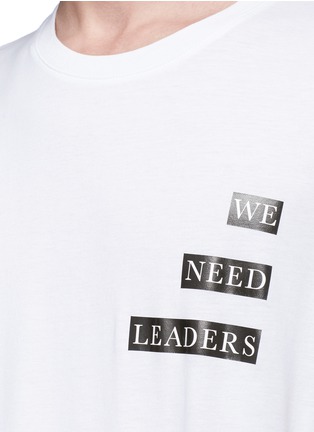Detail View - Click To Enlarge - PUBLIC SCHOOL - 'We Need Leaders' slogan print T-shirt