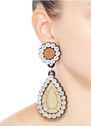 Figure View - Click To Enlarge - YAZBUKEY - 'Gold Diamonds' gemstone Plexiglas clip earrings