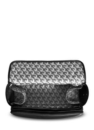 Detail View - Click To Enlarge - TANG TANG TANG TANG - Nappa leather washbag